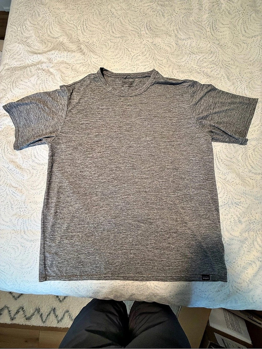 Patagonia Men's Gray Capilene Crew Neck Short Sleeve T-Shirt XL